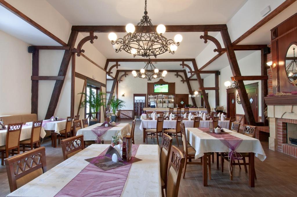Hotel Grant Leszno  Extérieur photo